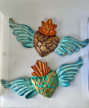 Cargar imagen en el visor de la galería, Molde Silicon. - Corazón con Alas (Sobre Pedido)