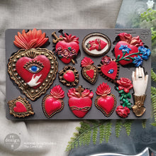 Cargar imagen en el visor de la galería, Decor Moulds® – The Love Edit
