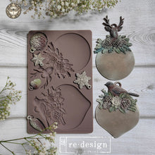 Cargar imagen en el visor de la galería, Decor Moulds® – Evergreen Antler Emblem
